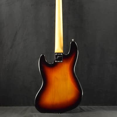 Fender Jaco Pastorius Jazz Bass Fretless Pau Ferro Fingerboard 3-Color Sunburst image 8