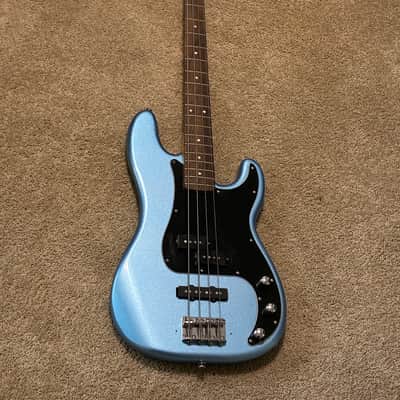 Squier Precision Bass (w/ PJ pickups) image 1