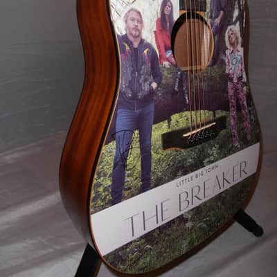 Epiphone Little Big Town Promotional Autographed Guitar, Excellent! Bild 5