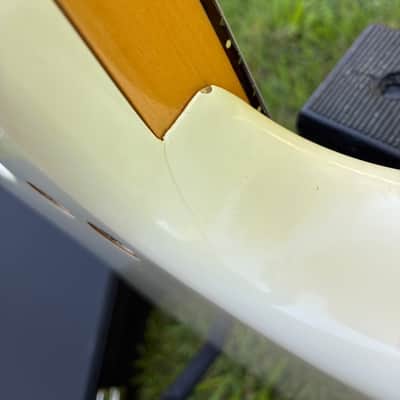 Mosrite Johnny Ramone Mark II - White image 12