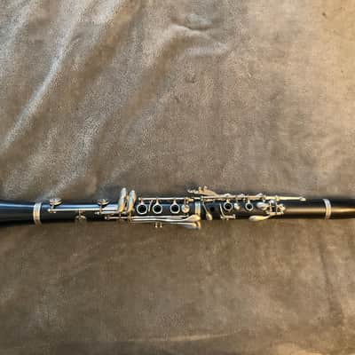 Buffet Crampon E12 Intermediate Bb Clarinet 2010s - Black image 3