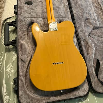 Fender American Professional II Telecaster with Maple Fretboard 2020 - Present - Butterscotch Blonde image 4