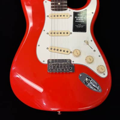 Fender Player II Stratocaster 2024 - Present - Coral Red image 2