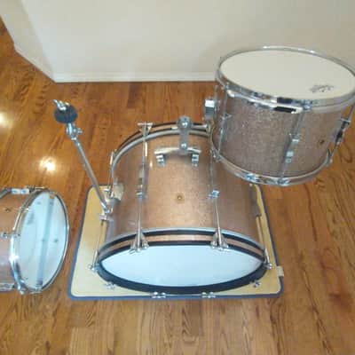 Ludwig Vintage 1966 Club Date pink champagne sparkle outfit w/ matching snare drum! image 3