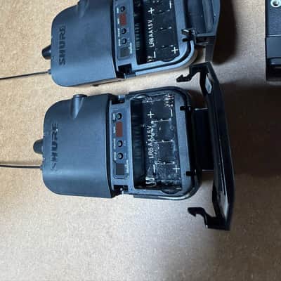 Shure PSM 300 In Ear Wireless Twin Pack System Group G20 image 9