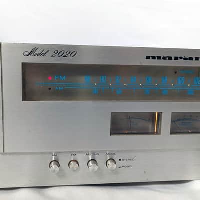 Marantz 2020 AM/FM Stereo Tuner w/ Wood Case - 1978 Silver image 4
