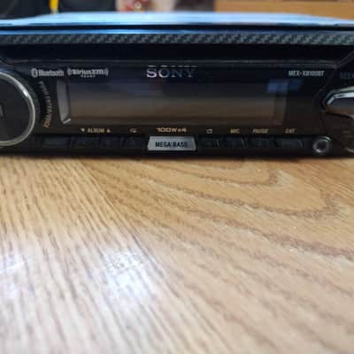 Sony MEX-XB100BT Integrated Head unit 2017 Black With Interchangable Face Colors image 3