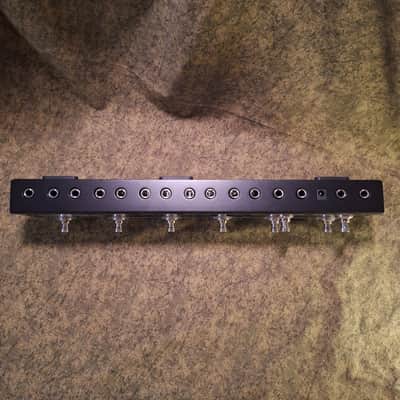 Acoustic LS6 Loop Switcher 2022 - Present - Black image 2