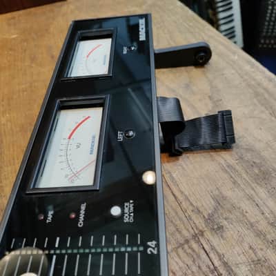 Mackie METER BRIDGE 24.8 24-Channel 8-Bus Mixing Console METER BRIDGE ONLY image 2
