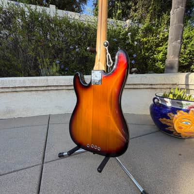 2002 Squier Standard Precision Bass Special P/J – 3-Color Sunburst - String-Through image 14