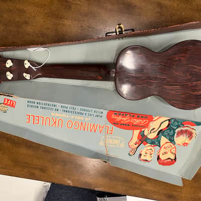 Flamingo Ukelele with box 1950s image 2