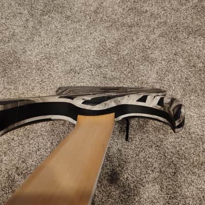 Ibanez RGD320Z 2000's - Custom Black and White Swirl Seymour Duncan Black Winter image 10