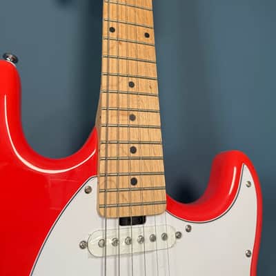Sterling CT30-SSS Cutlass 2021 - Fiesta Red image 4