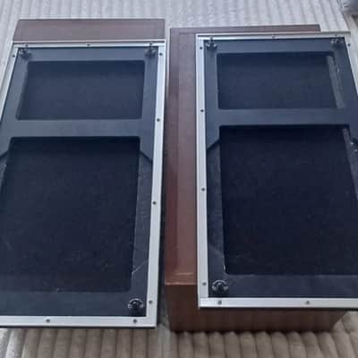 SONY Carbacon / SS-3035 Loudspeakers 1980s - Teak cabinets, with composite front face and material grilles image 3