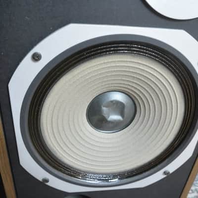 Pickup Ma. Vintage Pioneer HPM-40 Stereo Speakers Japan Made image 3