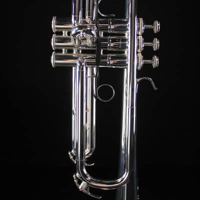Yamaha YTR-8310ZIIS Bobby Shew Custom Z Professional Bb Trumpet (Silver Plated) image 3