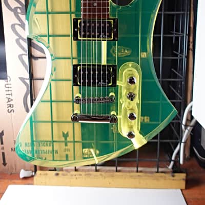 B.C. Rich Acrylic Series Mockingbird 1999 - Translucent Green image 2