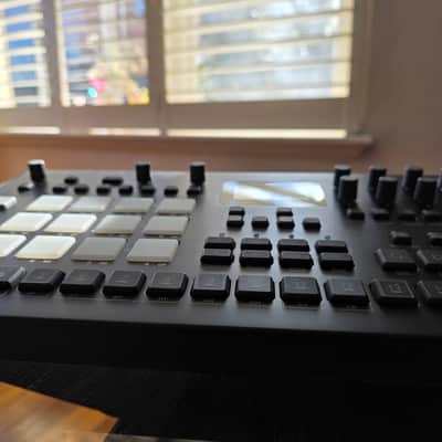 Elektron Analog Rytm MkII Drum Machine image 2