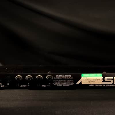 Alesis Midiverb III 3 MultiFX Rackmount Stereo Processor, Vintage Effects image 2
