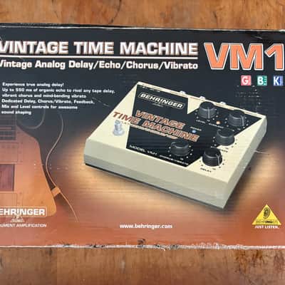 Behringer VM1 Vintage Time Machine Delay / Vibrato 2010s - Cream