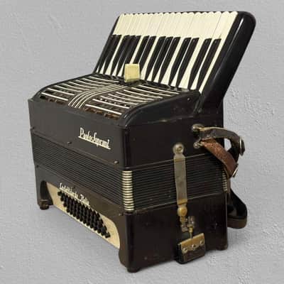 Paolo Soprani Accordion 1940s-50s  - Accordion plastic image 3