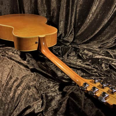 Guild GF30 Westerly Rhode Island built in 1987 Vintage Guild Acoustic Guitar Flame Maple Archback image 11