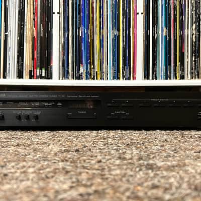 Yamaha T-70 Natural Sound AM/FM Stereo Tuner Computer Servo Lock System TESTED ✅ image 3