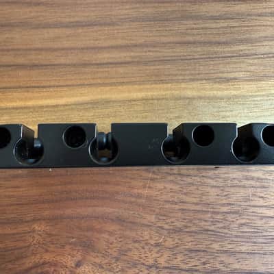 Hipshot Style B bass bridge - 18mm - solid Brass Black image 4