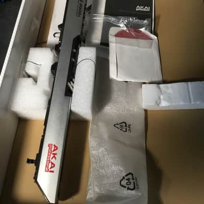 Akai EWI4000S 2005 - Present Black image 10