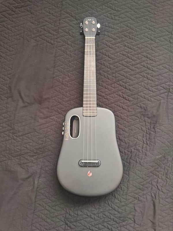 LAVA Music Lava U - LAVA U Smart Ukulele with Original Space Case, Charging Cable & Strap – Black image 1