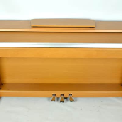 Yamaha YDP-131 Digital Piano image 2