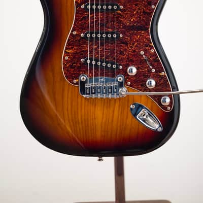2010 G&L Tribute Series S500 SSS - in 3 Tone Sunburst image 7