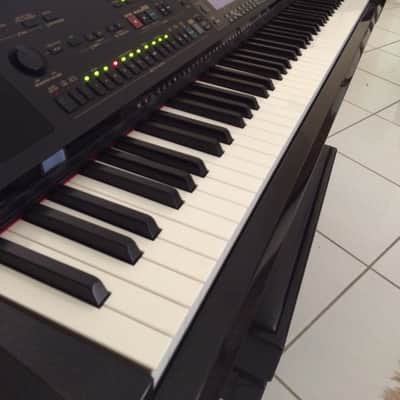 Yamaha Clavinova CVP-309 Black image 4