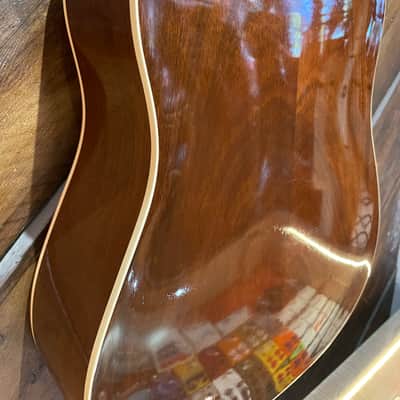 1980 Gibson J-55 Dreadnought Acoustic Guitar, Natural image 11