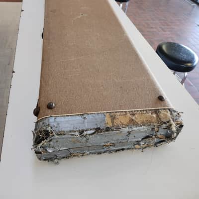 Vintage 1960 Fender Jazzmaster Case - Brown Tolex w/ Gold/Yellow Interior image 7