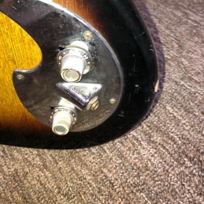 Decca DMI 301 Vintage 60’s Bass-Dark Sunburst image 9