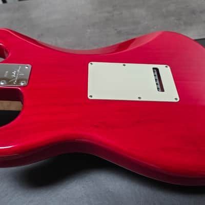 Fender Custom Shop Deluxe Stratocaster Candy Apple Red HSS AAA Flame USA image 9