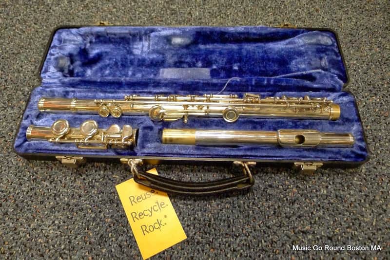 Armstrong 104 Flute  Silver Student GREAT CONDITION image 1