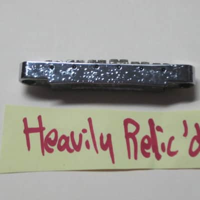 visibly used / relic'd real player's wear Epiphone B-2 metric ABR-1 vintage style bridge CHROME, large posts mounting pieces (NO anchors) early 2000s (for some import guitars that use this style bridge) will NOT fit on Gibson - mounting holes are too big image 11