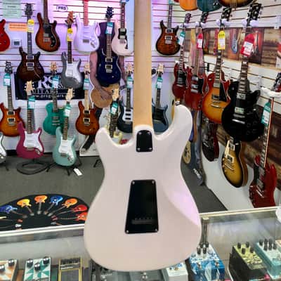 PRS SE NF3 Bolt On Electric, White Pearl with Gig Bag image 9