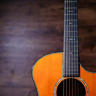 Taylor Custom Grand Auditorium 2022 - Natural image 6