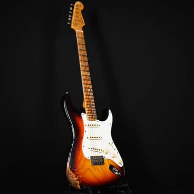 Fender Custom Shop Limited Edition Red Hot Hard Tail Stratocaster Heavy Relic- Faded Aged Chocolate 3 Tone Sunburst 2024 (CZ581284) image 13