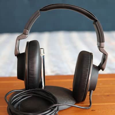 AKG - K550 - Studio Recording Reference Quality Headphones - Lowest Price on Reverb - Discontinued image 3
