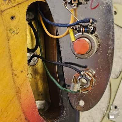 Fender Jaguar 1964 3-Tone Sunburst image 13