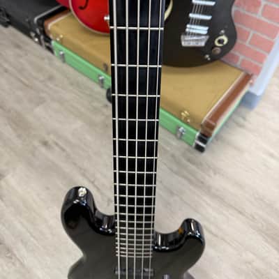 Squier Deluxe Jazz Bass Active V image 7