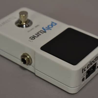 TC Electronic Polytune 3 Polyphonic Tuner White image 4