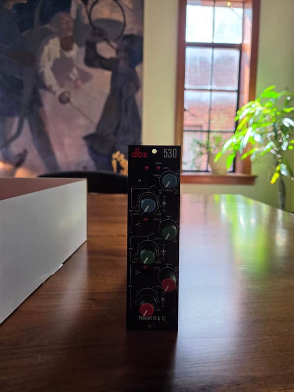 dbx 530 500 Series Parametric EQ Module 2010s - Black image 1