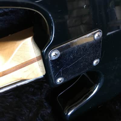 Fender Jazz Bass 1994 Black "Squier Series" 8.9 lbs. HSC image 5