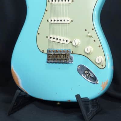 FENDER CUSTOM SHOP Limited Edition 1960 Stratocaster Relic -2022- Faded Daphne Blue [CZ561617] (05/11) image 11