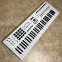 Arturia KeyLab 61 MkII MIDI Controller 2018 - Present - White